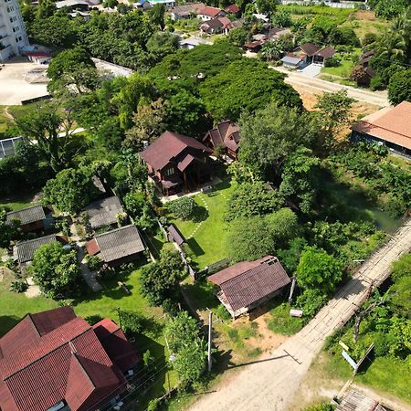 Namsong Bridge Bungalows Vang Vieng Buitenkant foto