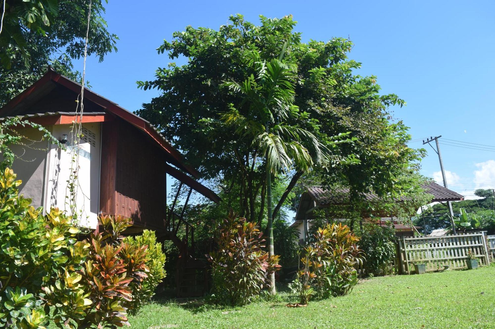 Namsong Bridge Bungalows Vang Vieng Buitenkant foto