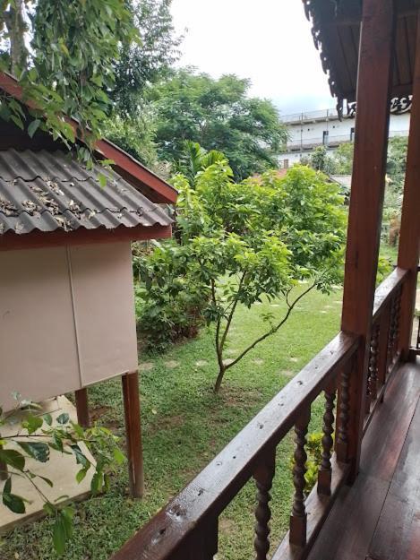 Namsong Bridge Bungalows Vang Vieng Buitenkant foto
